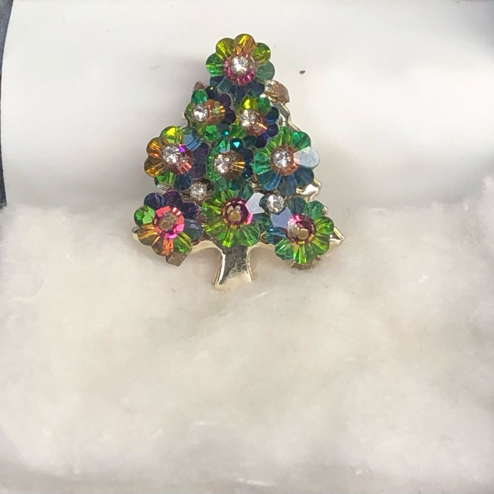 Ruby Lane Margarita Rivoli Crystal & Rhinestone Christmas Tree Brooch Pin - Picture 3 of 9